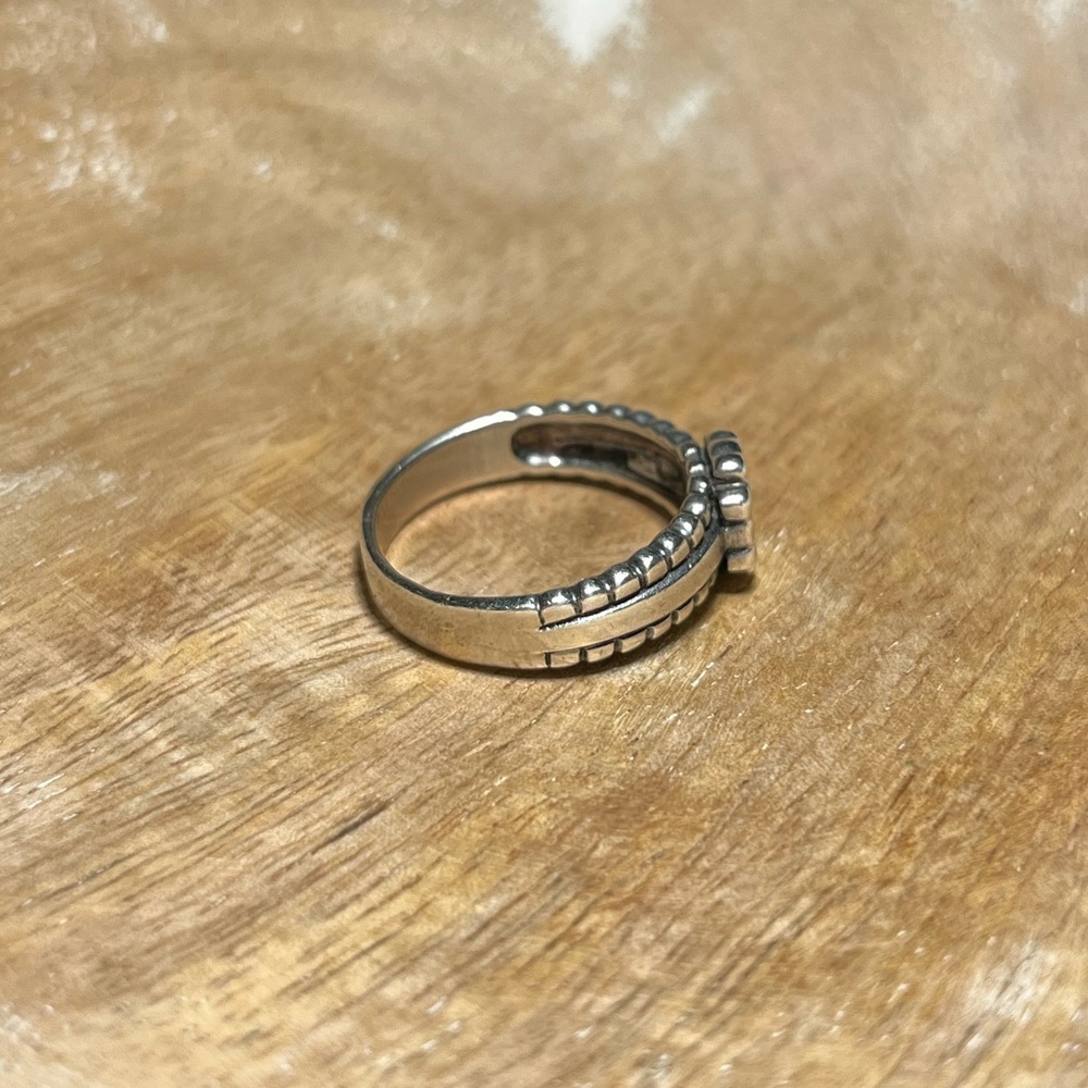 *SOLD* Cross 925 Sterling Silver Ring - Picture 4 of 12